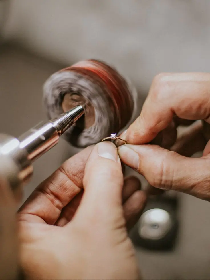 La bague de Camille, une commande sur-mesure