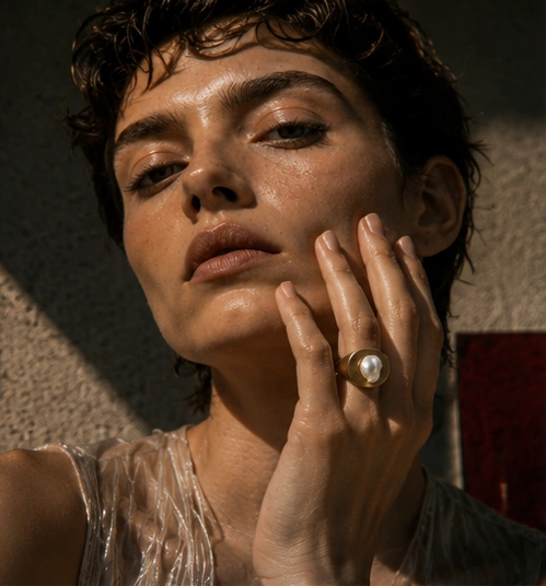 Bague La Ombre, portée — Maison Moka
